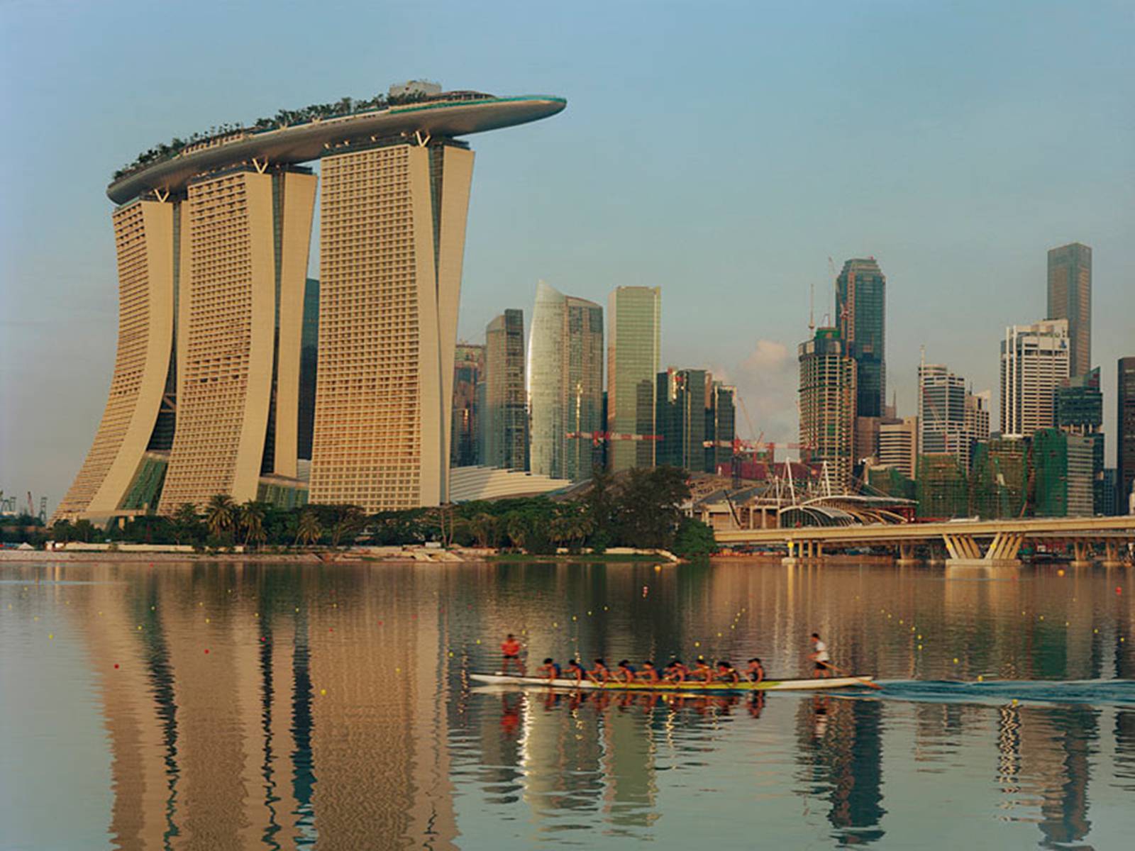 Презентація на тему «Singapore Hotel Marina» - Слайд #13